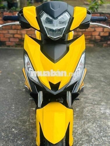 Winner 2018 dọn đẹp cửa hàng bán