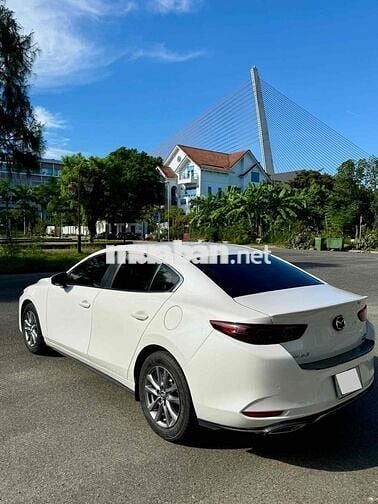 Mazda 3 2022 1.5L Luxury - 35000 km
