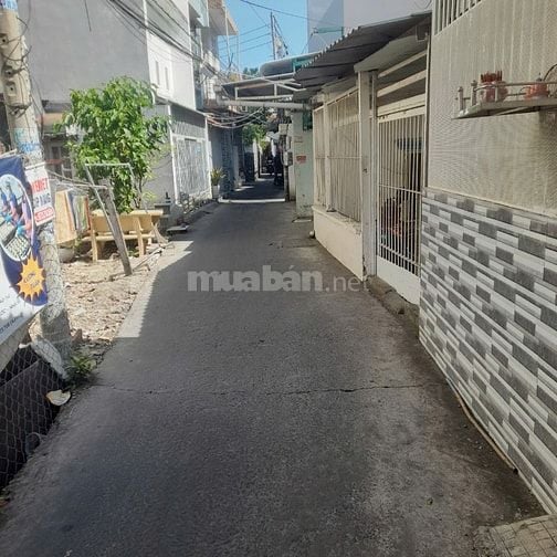 Cầu Rạch Đỉa, 04 Tầng, 4,1x11m