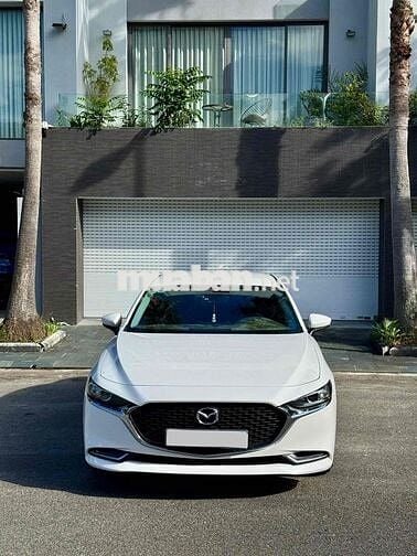 Mazda 3 2022 1.5L Luxury - 35000 km