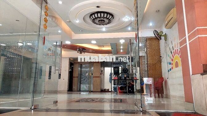 CHO THUÊ NHÀ MẶT TIỀN ĐINH BỘ LĨNH, P26 (HẦM 3 LẦU 9mX15m) VỈA HÈ RỘNG