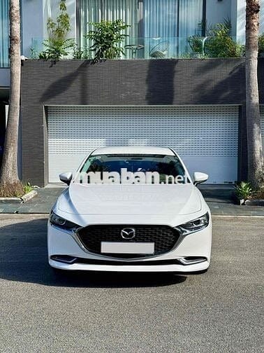 Mazda 3 2022 1.5L Luxury - 35000 km