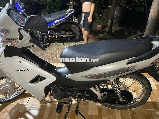 kẹt tiền tất toán xe