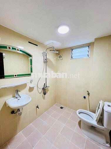 Ngõ Thông Kinh Doanh - Ô Tô Tránh - Gần Phố - Đầy Đủ Nội Thất