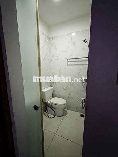 Cho Thuê Nhà Nguyên Căn Mặt Tiền PHẠM VĂN ĐỒNG, BÌNH THẠNH