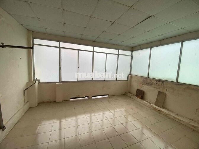 Nhà nguyên căn gần Parc Mall Quận 8, 12m2( 5m x 24m)