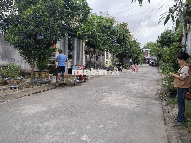 Đất ở đô thị sổ hồng riêng.đường dương công khi