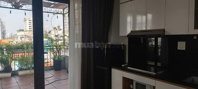 Cho thuê căn hộ cao cấp phố Văn Cao