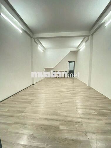 Cho Thuê Nhà Đường Bàu Cát, Tân Bình ( 4x15m - 3PN, KD Thoải Mái )