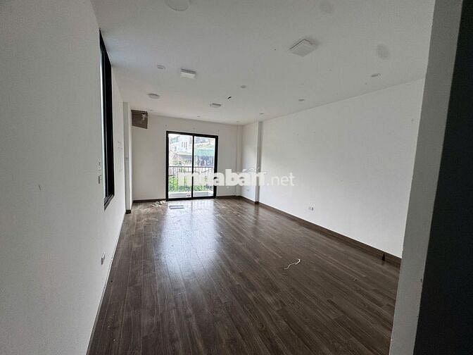 😍CHO THUÊ NHÀ 5 TẦNG 75M2 Ô TÔ ĐỖ CỬA MẶT ĐƯỜNG TÔN ĐỨC THẮNG😍