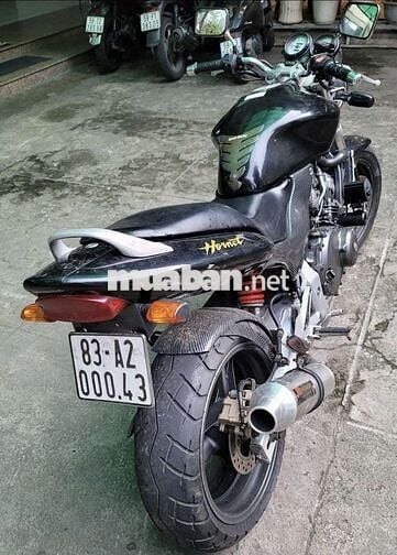 Hornet 250cc. 4 máy