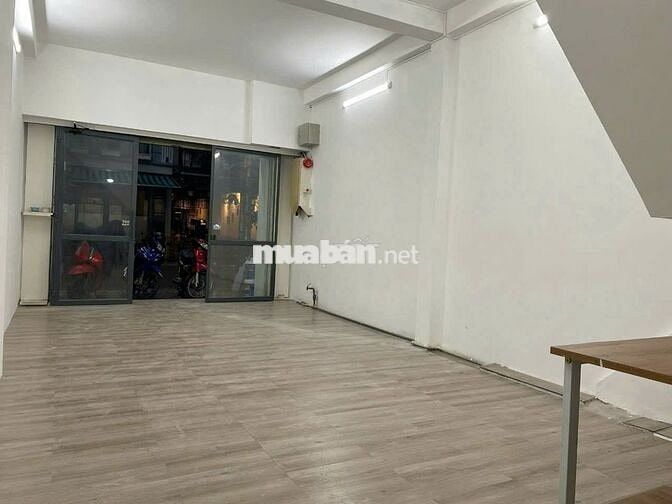 Cho Thuê Nhà Đường Bàu Cát, Tân Bình ( 4x15m - 3PN, KD Thoải Mái )