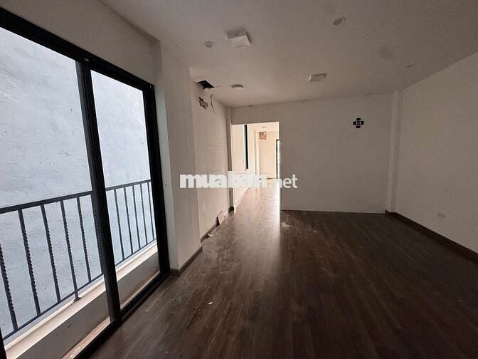 😍CHO THUÊ NHÀ 5 TẦNG 75M2 Ô TÔ ĐỖ CỬA MẶT ĐƯỜNG TÔN ĐỨC THẮNG😍