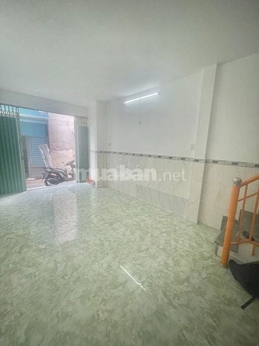 Bán Nhà 2 Tầng Lò Gốm, P.8, Q6, 2PN 2WC, SHR, 3,85 Tỷ – Vị Trí Đắc Địa