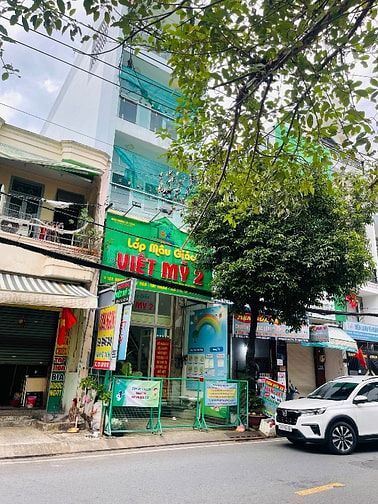 HH 1% nhận đủ. Bán gấp nhà 122 nguyễn hữu tiến p. tây thạnh. 