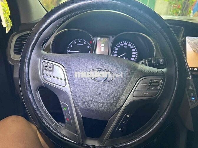 Hyundai Santa Fe 2016 2.4 AT 4 WD - 70000 km
