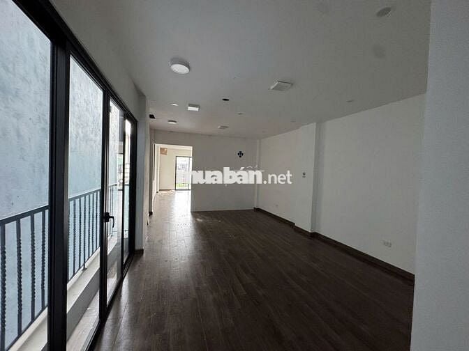 😍CHO THUÊ NHÀ 5 TẦNG 75M2 Ô TÔ ĐỖ CỬA MẶT ĐƯỜNG TÔN ĐỨC THẮNG😍
