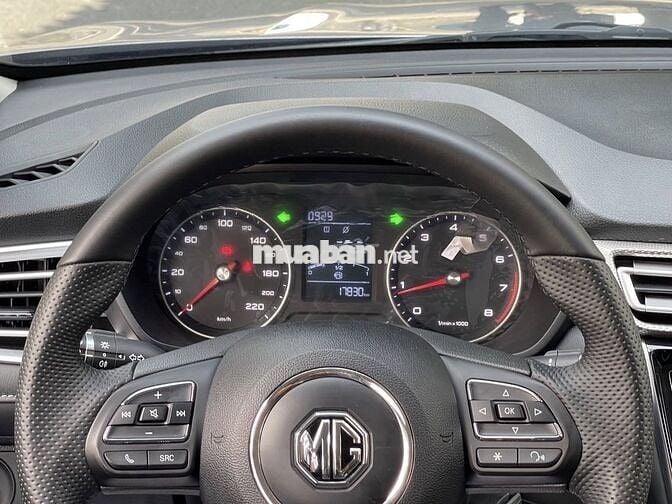MG 5 MT 2024 Số Sàn Chạy Lướt Mới Như Đập Thùng