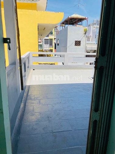 Cho thuê nhà nguyên căn số 18 Bạch Đằng Phường Châu Đốc