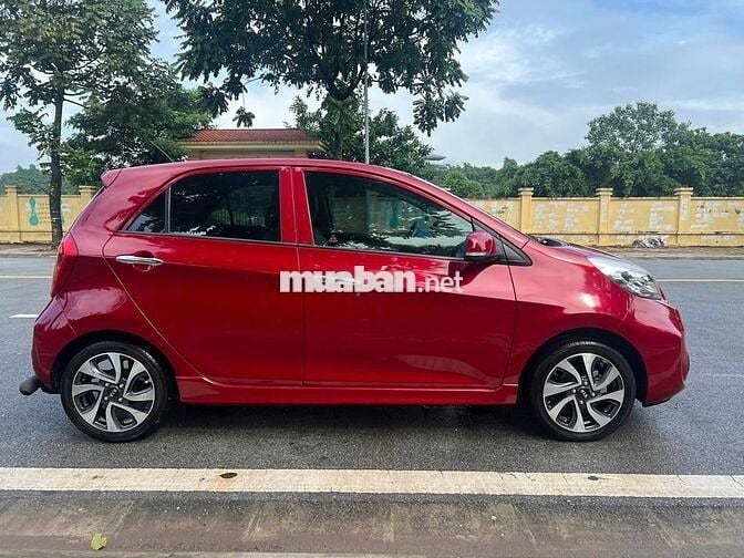 Kia Morning Si 2017 màu đỏ