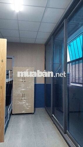 1Cho thuê  KTX Nữ gần Vạn Phúc, full nội thất, 1.4 -1.5tr