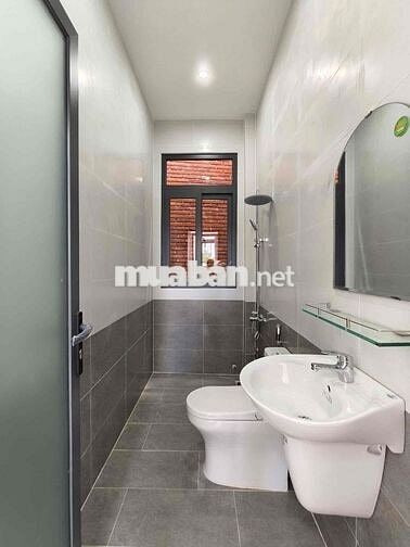 NHÀ TRỆT LẦU MỚI ĐẸP HẺM NHÁNH 311 NGUYỄN VĂN CỪ GẦN ĐH KỸ THUẬT CN