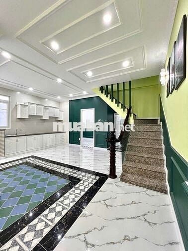 Nhà 4 Phòng Ngủ Gần Chợ Trần Việt Châu
