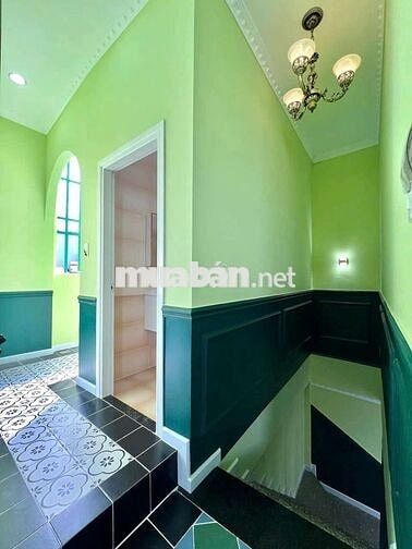 Nhà 4 Phòng Ngủ Gần Chợ Trần Việt Châu