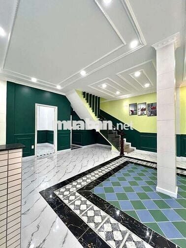 Nhà 4 Phòng Ngủ Gần Chợ Trần Việt Châu