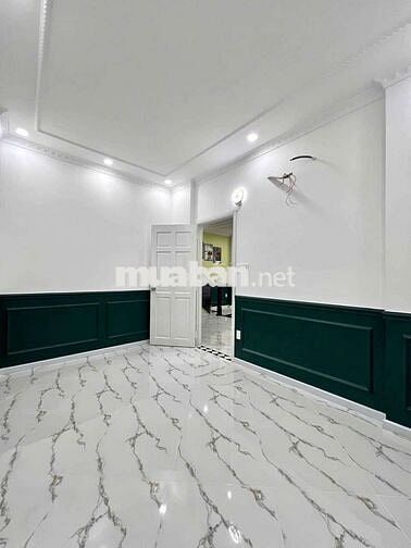Nhà 4 Phòng Ngủ Gần Chợ Trần Việt Châu