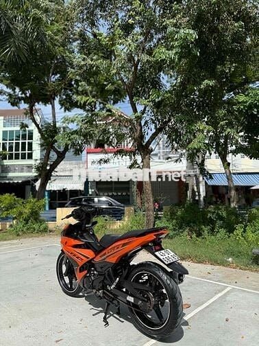 Bán lại Exciter 150 màu cam đen cực kì đẹp