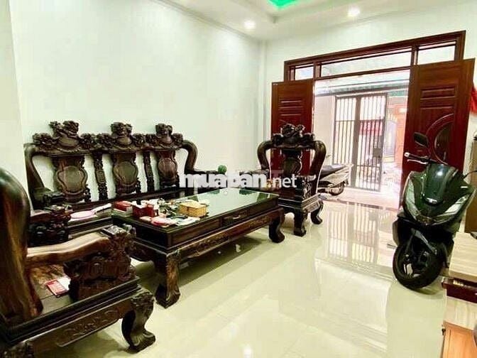 Bán gấp nhà riêng 4PN, 4WC, 60m2, 14,9t, tại Dương Bá Trạc, Q8, HCM