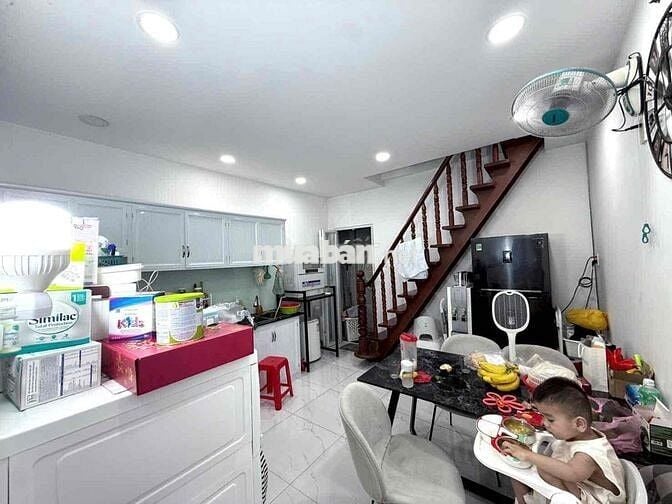 Bán nhà diện tích 68 m2 chỉ hơn 4 tỷ,Nguyễn Duy Cung ,Gò Vấp.