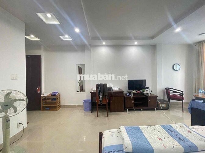Căn Hộ 1PN 40m2 - Free Điện, Nước - Ngay Vincom Đồng Khởi - Cầu Ba Son