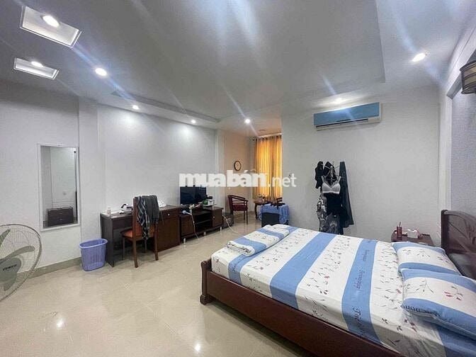 Căn Hộ 1PN 40m2 - Free Điện, Nước - Ngay Vincom Đồng Khởi - Cầu Ba Son