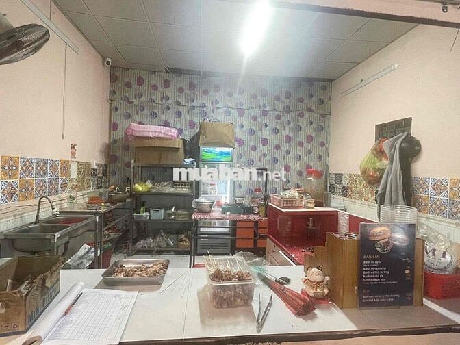 SANG GẤP QUÁN NƯỚC + BÁNH MÌ -PHẠM VĂN BẠCH- GÒ VẤP -CHỈ VIỆC VÀO BÁN.