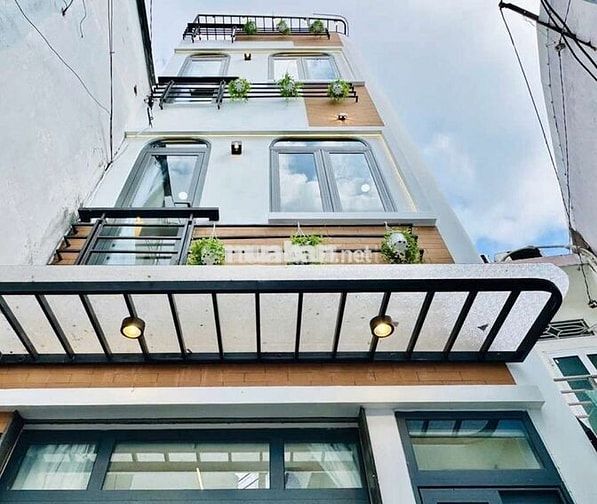 BÁN NHÀ 4 TẦNG, HẺM XE HƠI NGỦ NHÀ, 60M², PHẠM VĂN CHIÊU, PHƯỜNG 16