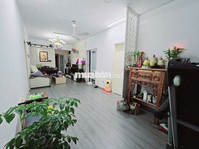 Bán căn hộ Chung cư X25 BCA ngõ 67 Phùng Khoang 80m2 4.2 tỷ, full đồ