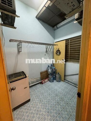 Cho Thuê Căn 203 Nguyễn Trãi Gần Cống Quỳnh DT73m2 3PN 2WC.Giá 12tr