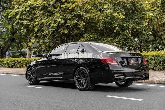 E300_AMG_2017 màu đen cá nhân siêu đẹp & siêu ngâu
