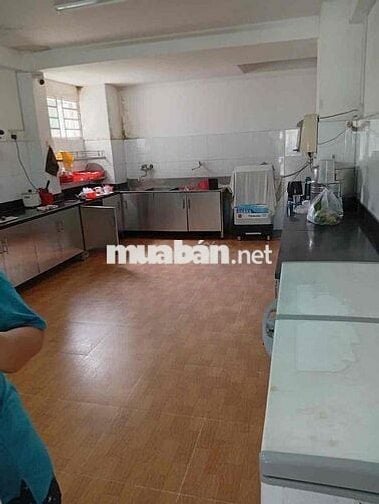 CHO THUÊ NHÀ NGUYÊN CĂN 5 LẦU cho làm CHDV