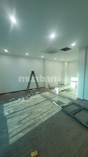 Chỉ 1 căn Lô góc, 3 thoáng -Trần Quý Cáp, 5.5m ngang, nở hậu, đẹp 