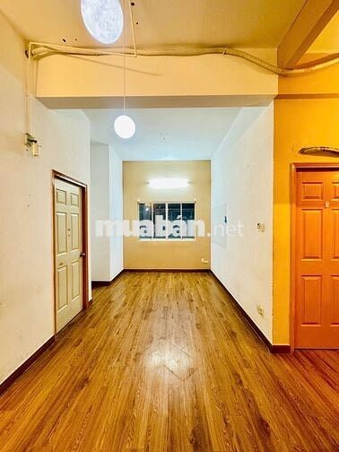 Cho Thuê Căn 203 Nguyễn Trãi Gần Cống Quỳnh DT73m2 3PN 2WC.Giá 12tr