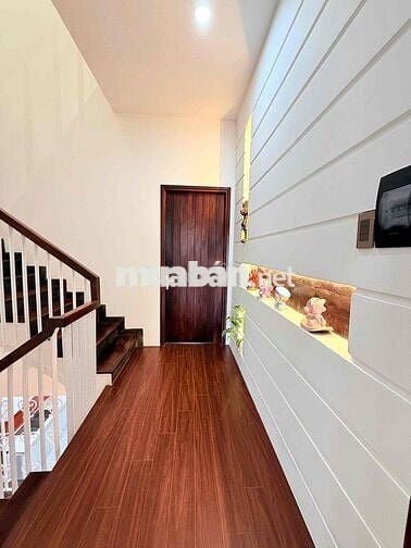 Bán nhà Vip - mới Nam Tri Phương Nhìn biệt thự