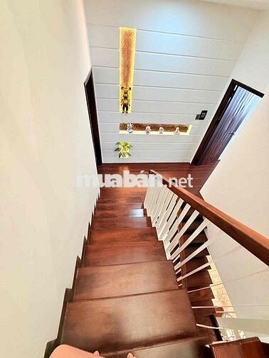 Bán nhà Vip - mới Nam Tri Phương Nhìn biệt thự