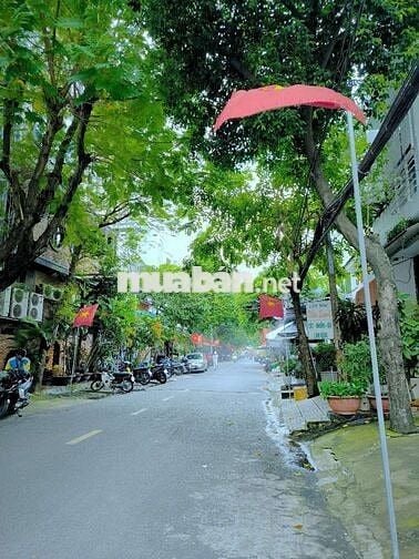 Bán nhà 04 tầng 02 MT đường số P.Tân Kiểng Q7. DT: 5m x 22m Giá 17,5tỷ