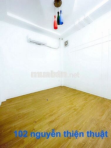 PHÒNG CHÍNH CHỦ CHO THUÊ CÓ MÁY LẠNH – GẦN CHỢ BÀN CỜ, GIÁP QUẬN 10