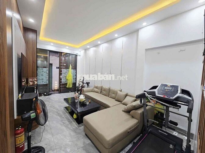 BÁN NHÀ VŨ HỮU THANH XUÂN NGÕ TO GẦN PHỐ GẦN Ô TÔ DT: 42m2 *4 Tầng