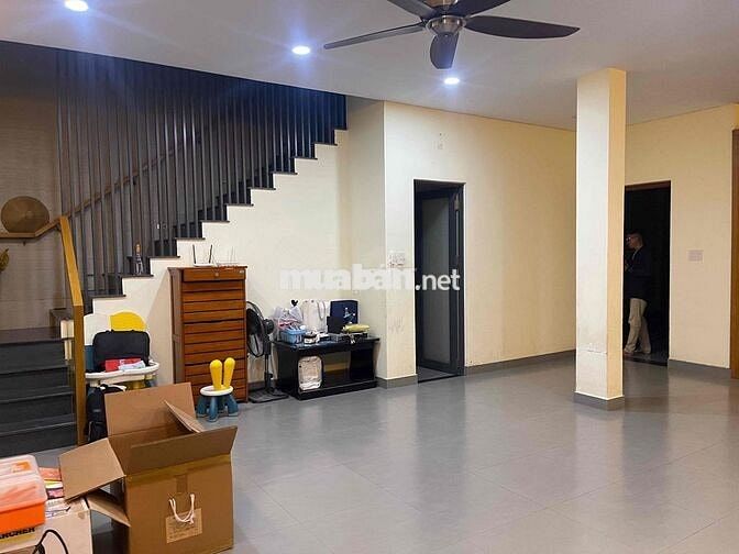 Cho Thuê Biệt Thự Đẹp 10x20 KDC Sông Đà Hiệp Bình Chánh Gần Gigamall