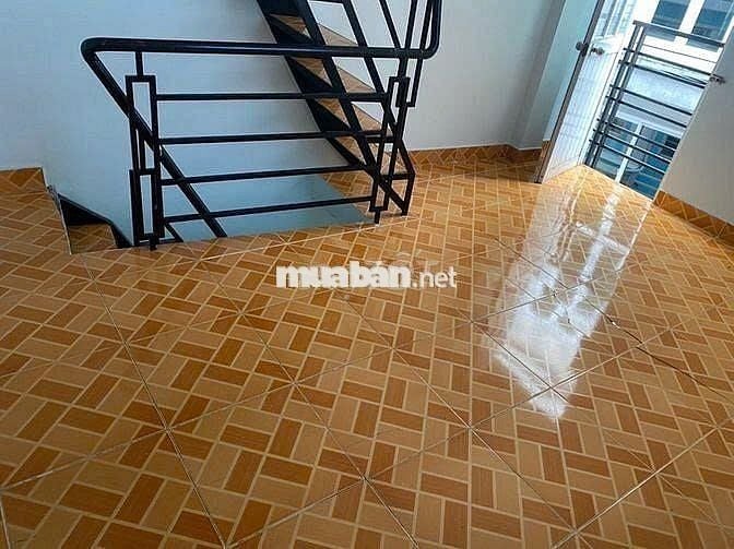 Nhà hẻm 20m2, 1 trệt 2 lầu 1 tầng thượng, đường 3/2, Quận 10.